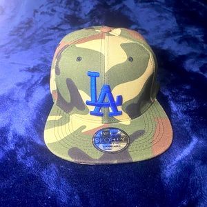 New Era MLB LA Dodgers SnapBack Baseball Hat in Camouflage NWT